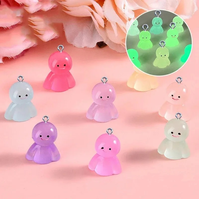 Breloques en résine de poupée  - Resin Crafts Diy avis et prix