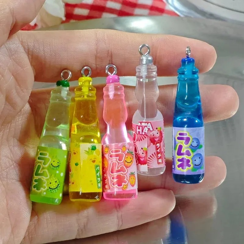 10 Breloques en résine en form - Resin Craft Projects avis et prix