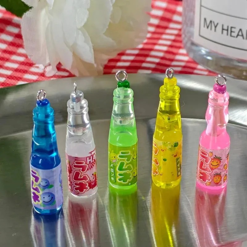 10 Breloques en résine en form - Resin Craft Projects avis et prix